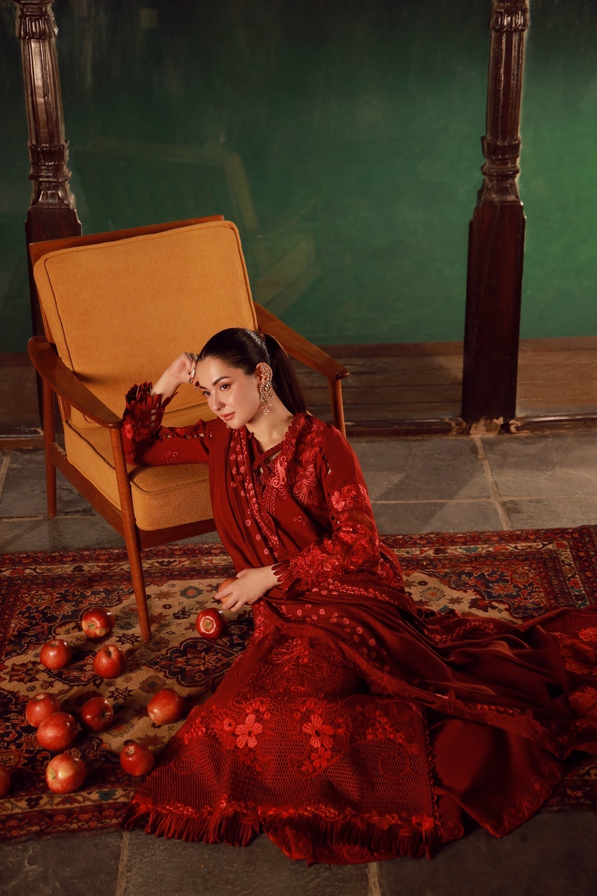 Maryam Hussain | Winter Shawl 25 | Riya, image 5