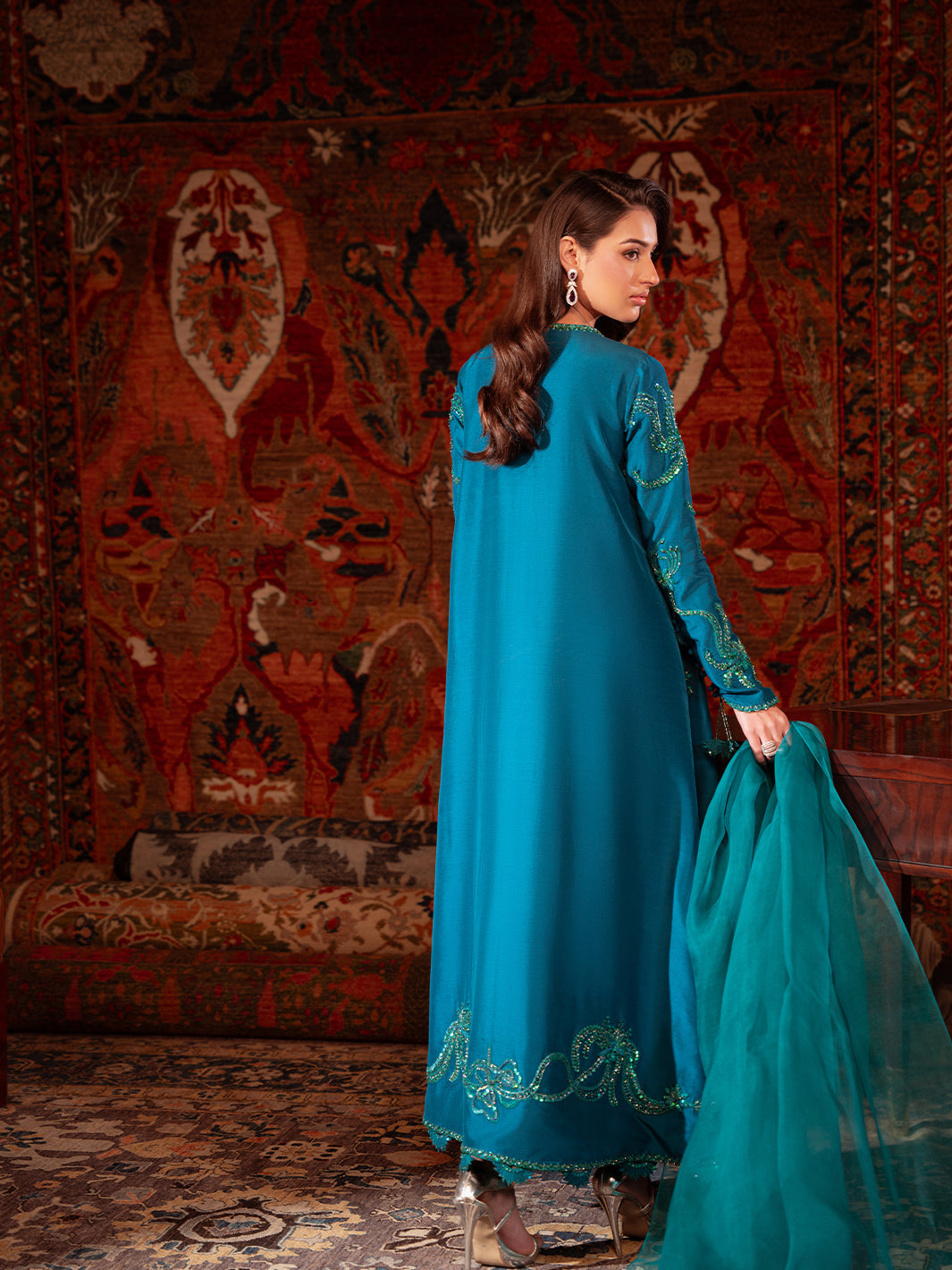Amroz Atelier | Mikami Formals | EVARA-2