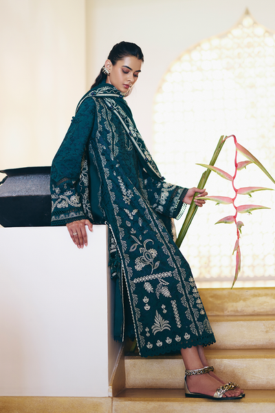 Suffuse Ivera peacock green embroidered cotton suit, photo 2