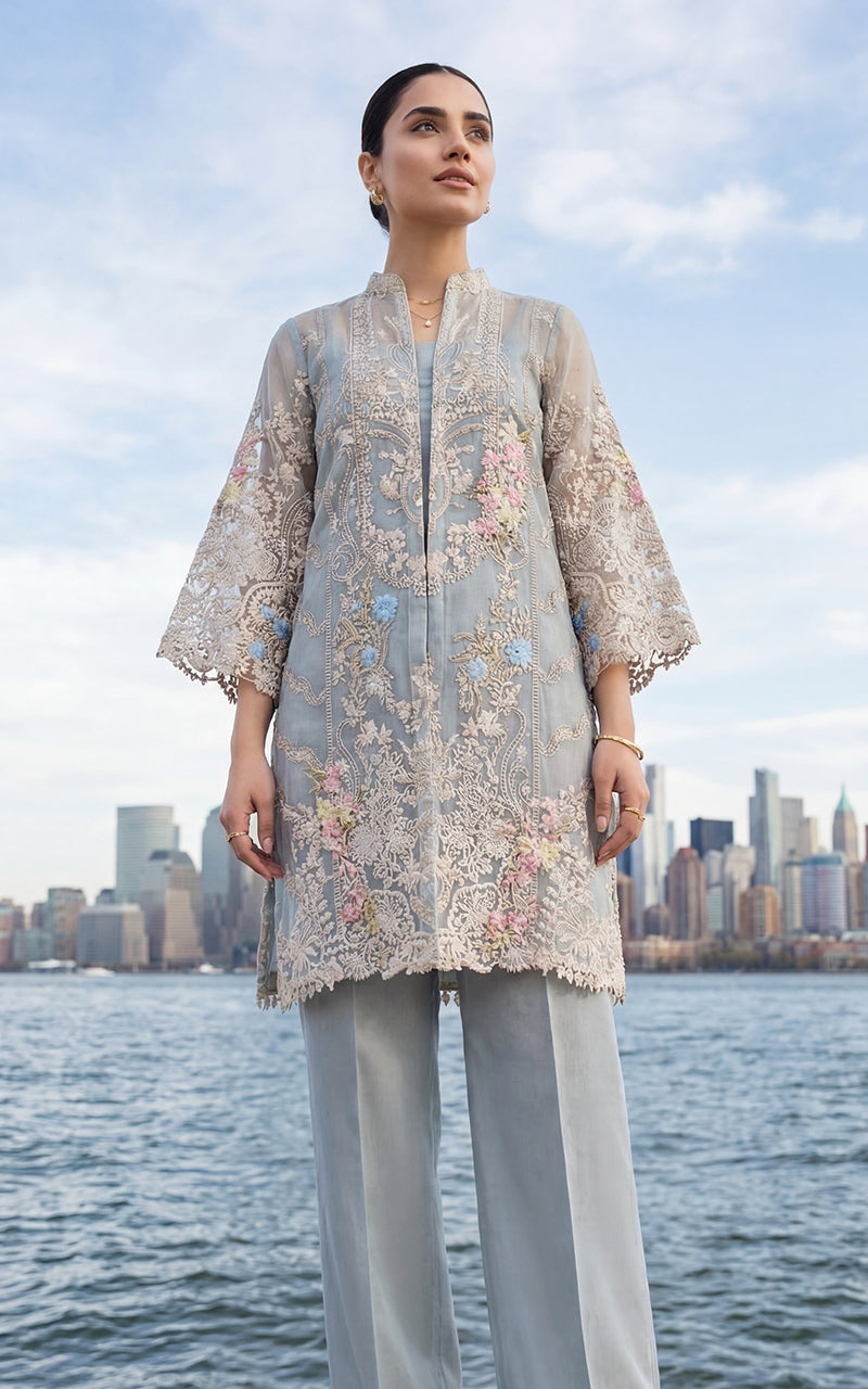 Threads and Motifs | Formal Outfits | 10533-5