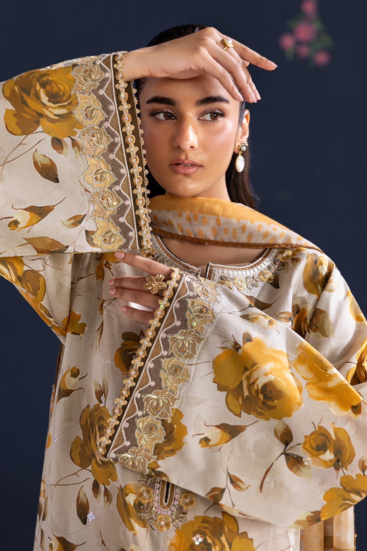 Baroque | Luxury Summer Pret | UF-4462, image 3