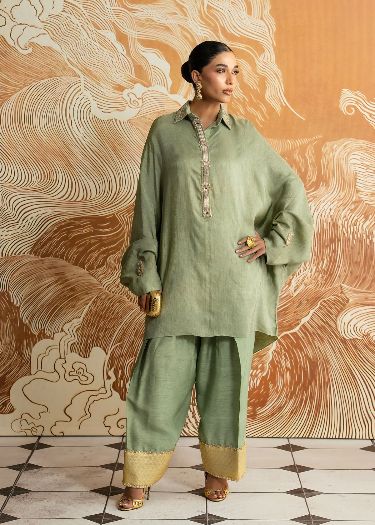 Mahgul | Whispers of Silk | Peridot Glow