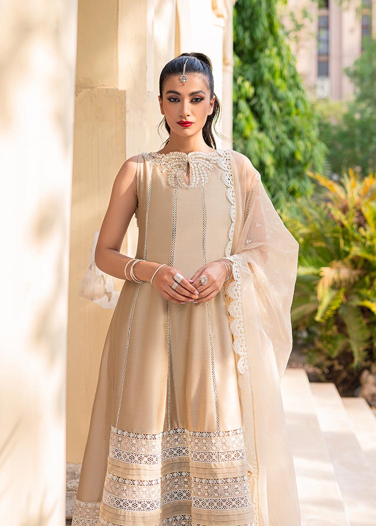 Saira Shakira | Luxury Pret | Freesia -  Saira Shakira Ladies Clothes - Original Designer Dress - House of Maryam