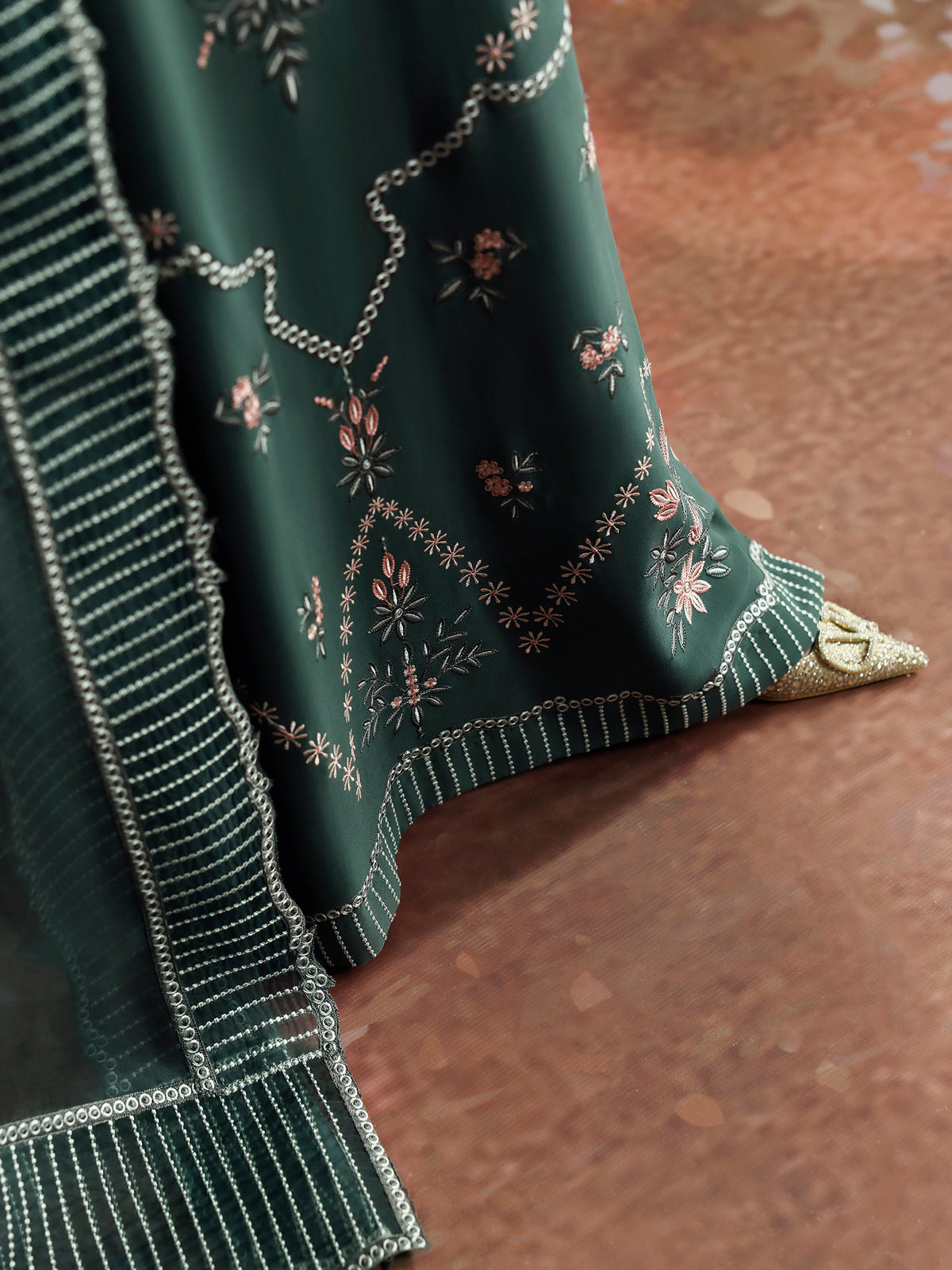 Caia | Embroidered Edit | Floral Mirage, image 5