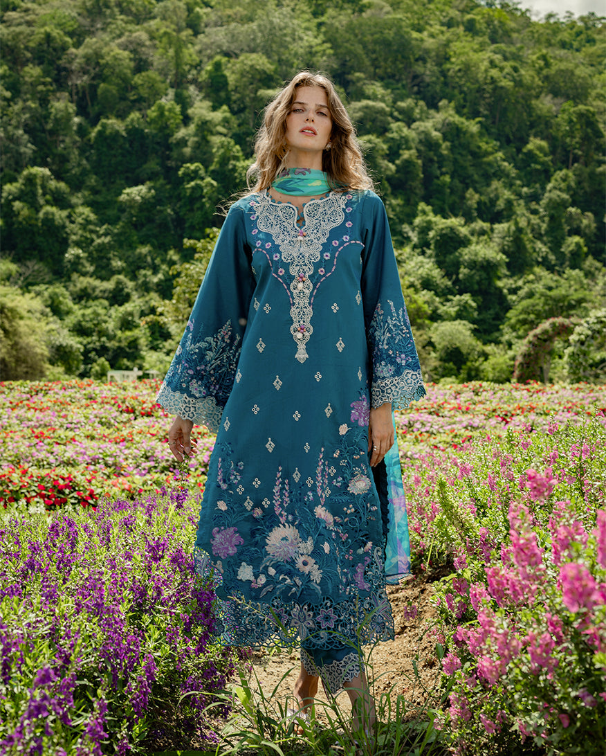 Mushq | Hemline the Secret Garden | Emerald Fern, image 5