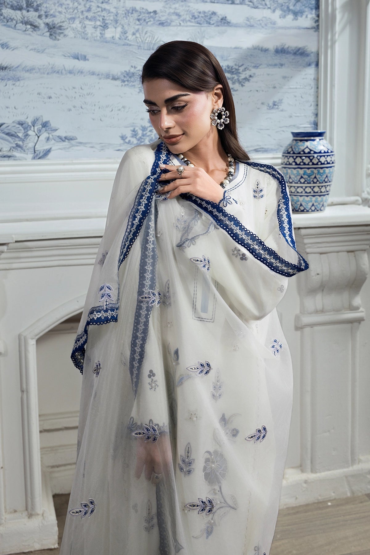 Rangrasiya | Lumeire Silk | Luna, image 5