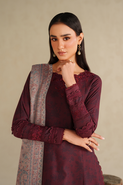 Iznik | Winter Chapter 25 | UE-590 Printed Khaddar