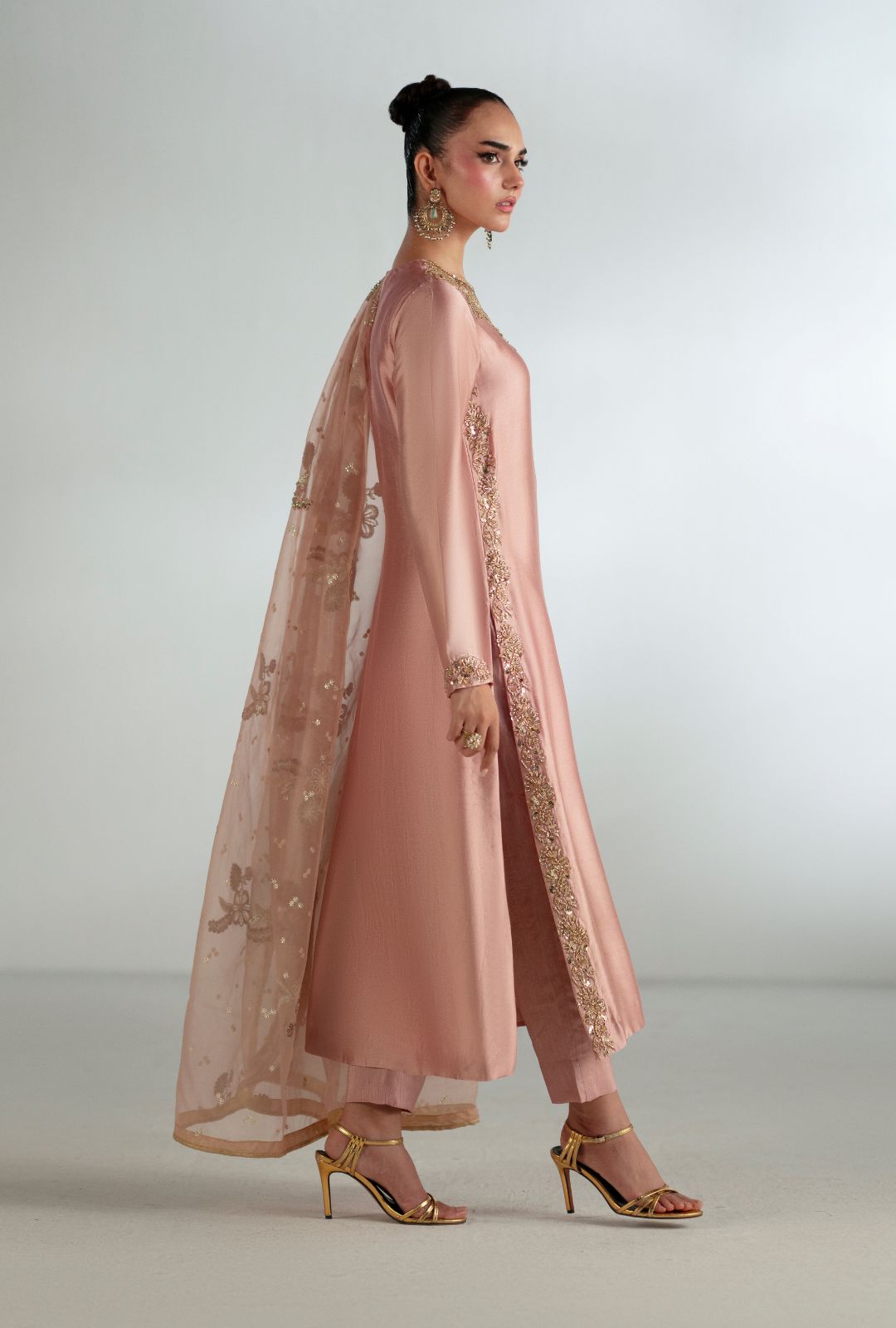 Inayat | Luminae Luxe Pret 25 | Larosea, image 3