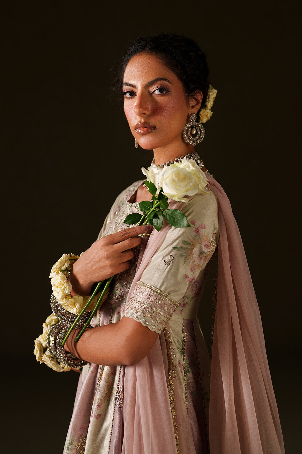 Iznik | Velvet 25 | IV-77 Embroidered Velvet-7