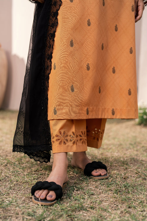 Baroque | Luxury Pret 24 | JACQUARD LAWN UF-613 -  Baroque Luxury - Original Designer Dress - House of Maryam