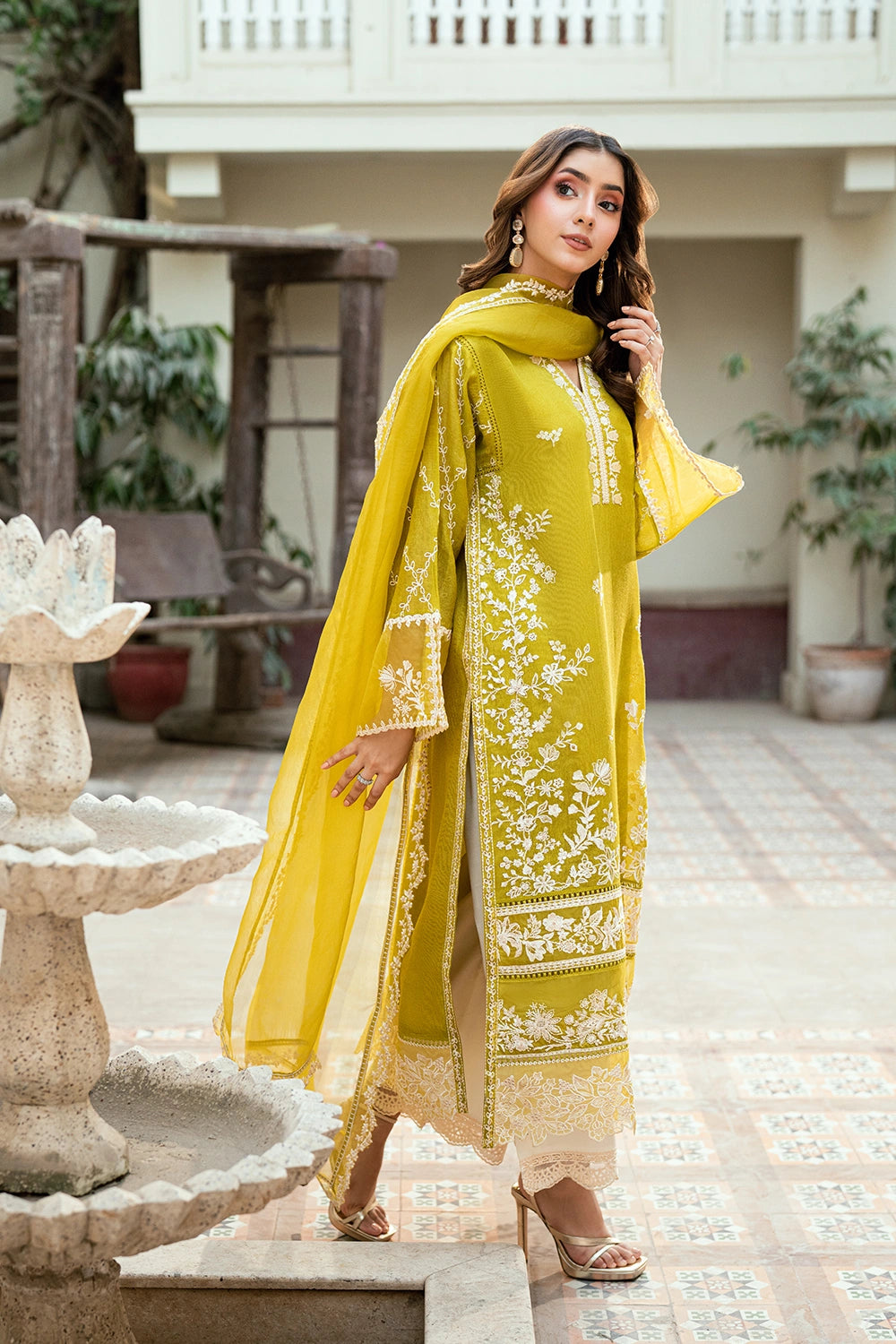 Azure | Vogue Formals | Cyber Moss-7