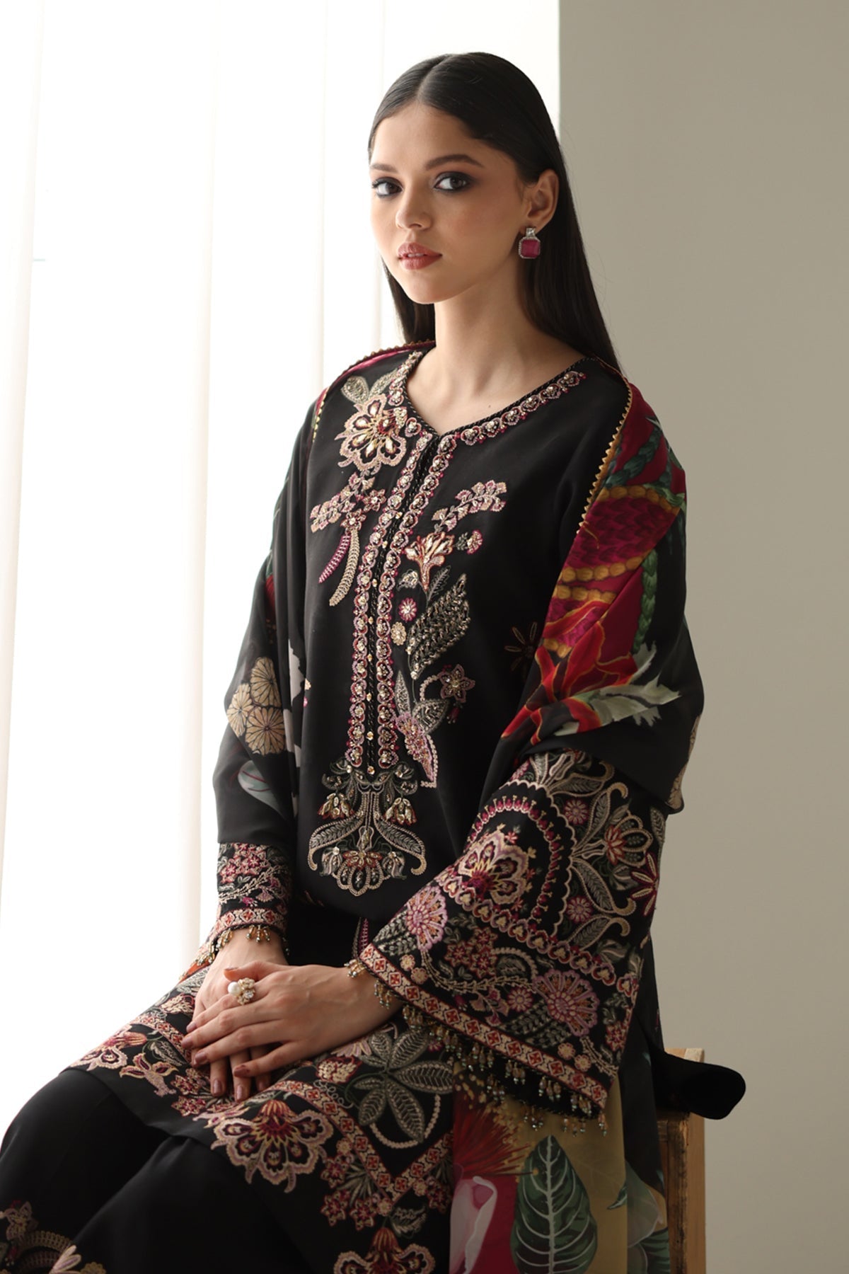 Baroque | Luxury Pret Formals | UF-4175, image 5