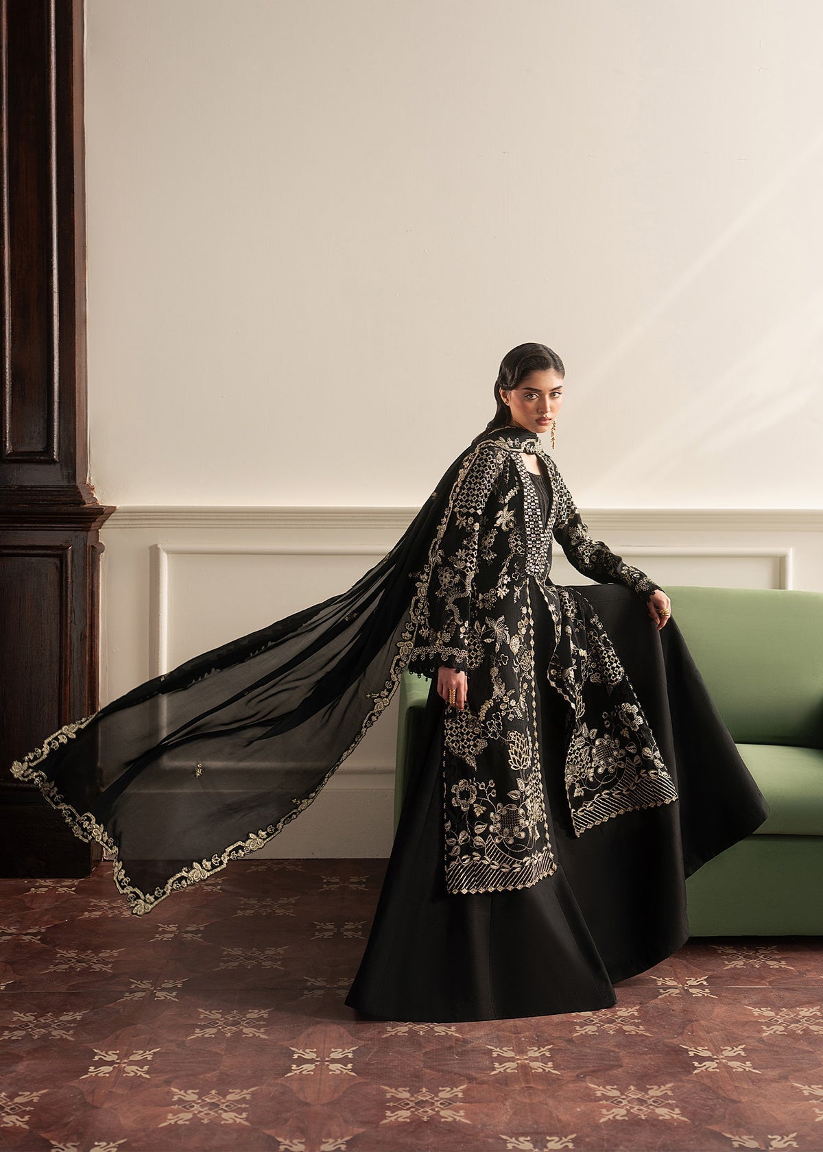 Sadaf Fawad Khan | Roya Lumiere | Siah Golzar, image 4