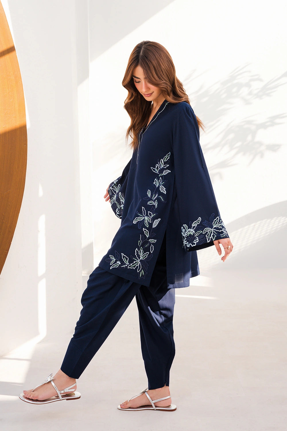 Azure | Chic Essentials | Ink Drip-6