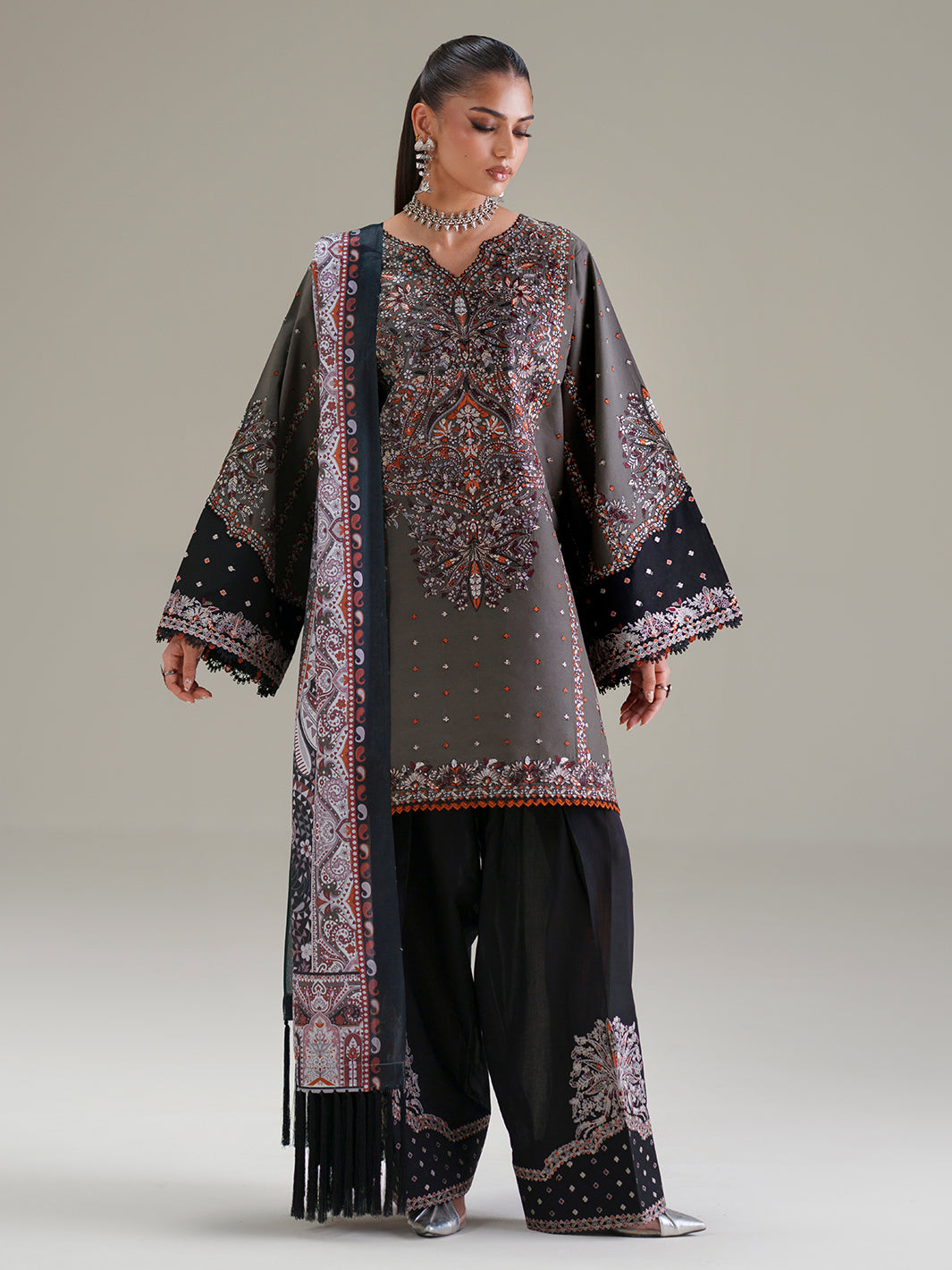 Bin Ilyas | Amour Luxury Lawn 26 |182-A
