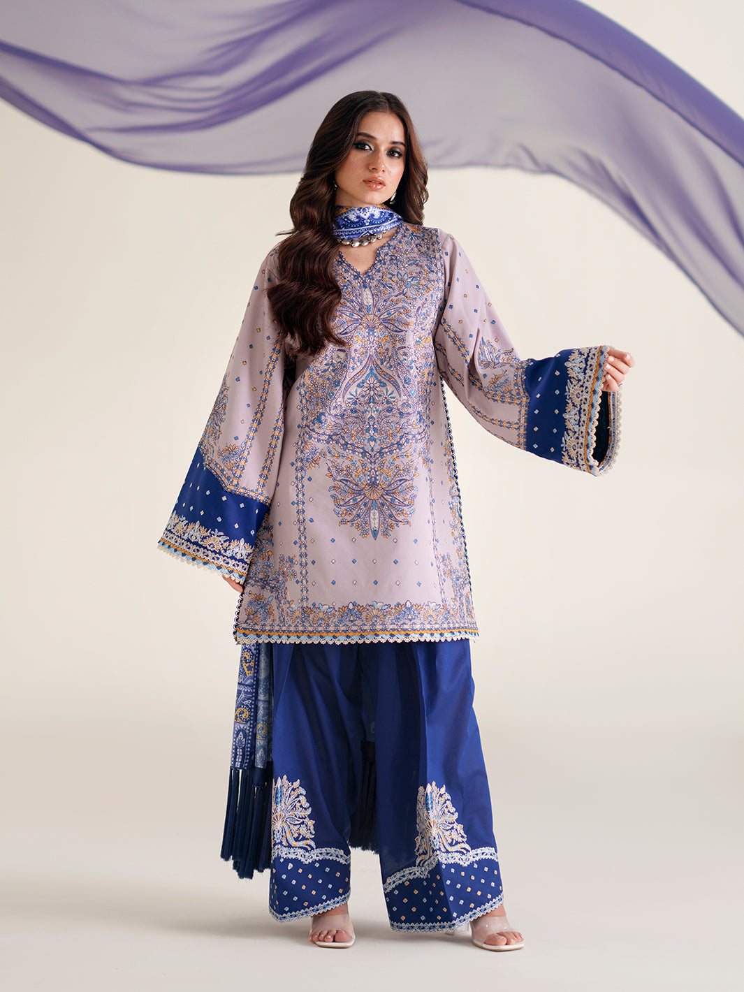 Bin Ilyas | Amour Luxury Lawn 26 |182-B, image 6