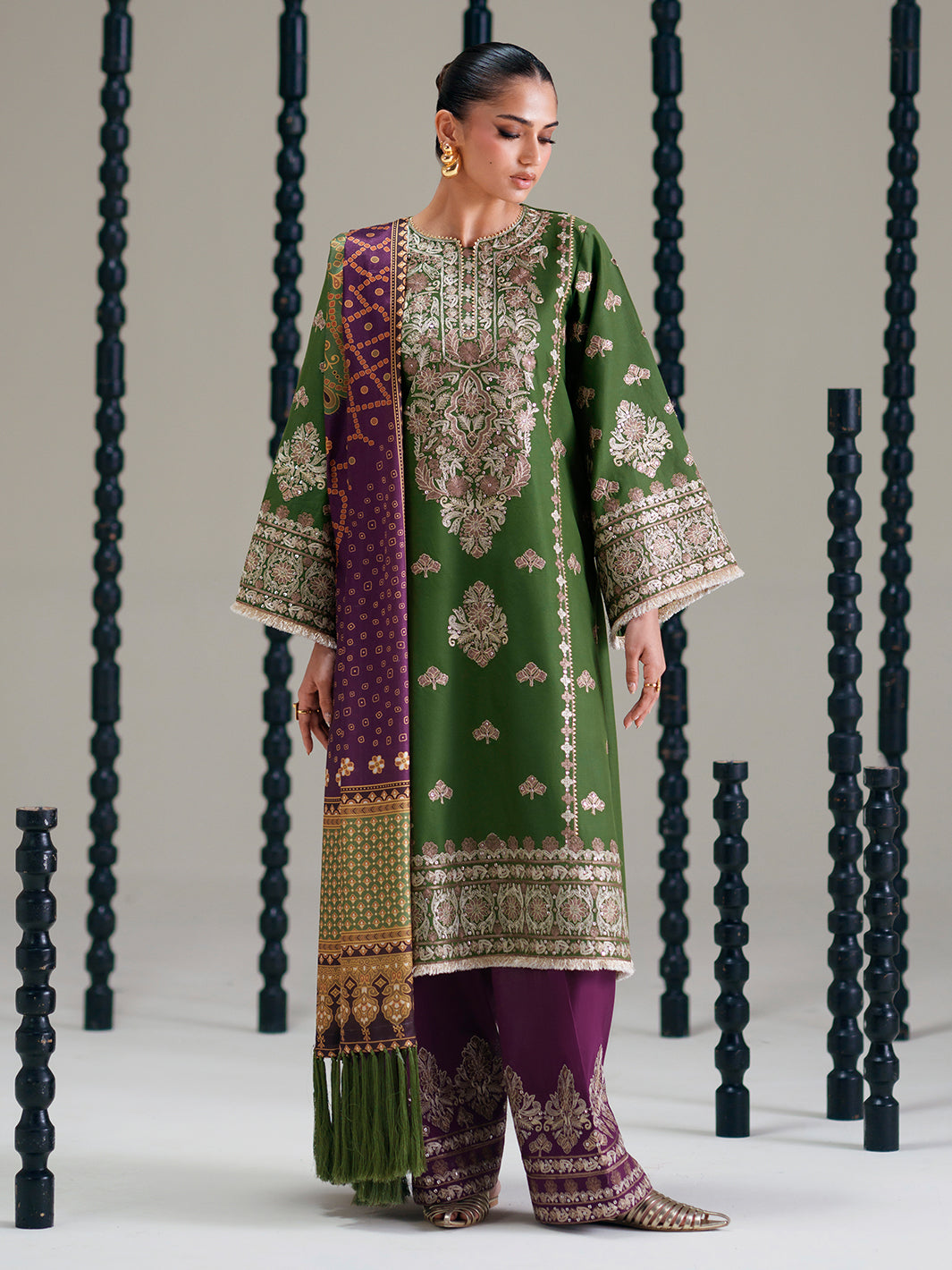 Bin Ilyas | Amour Luxury Lawn 26 | 183-B