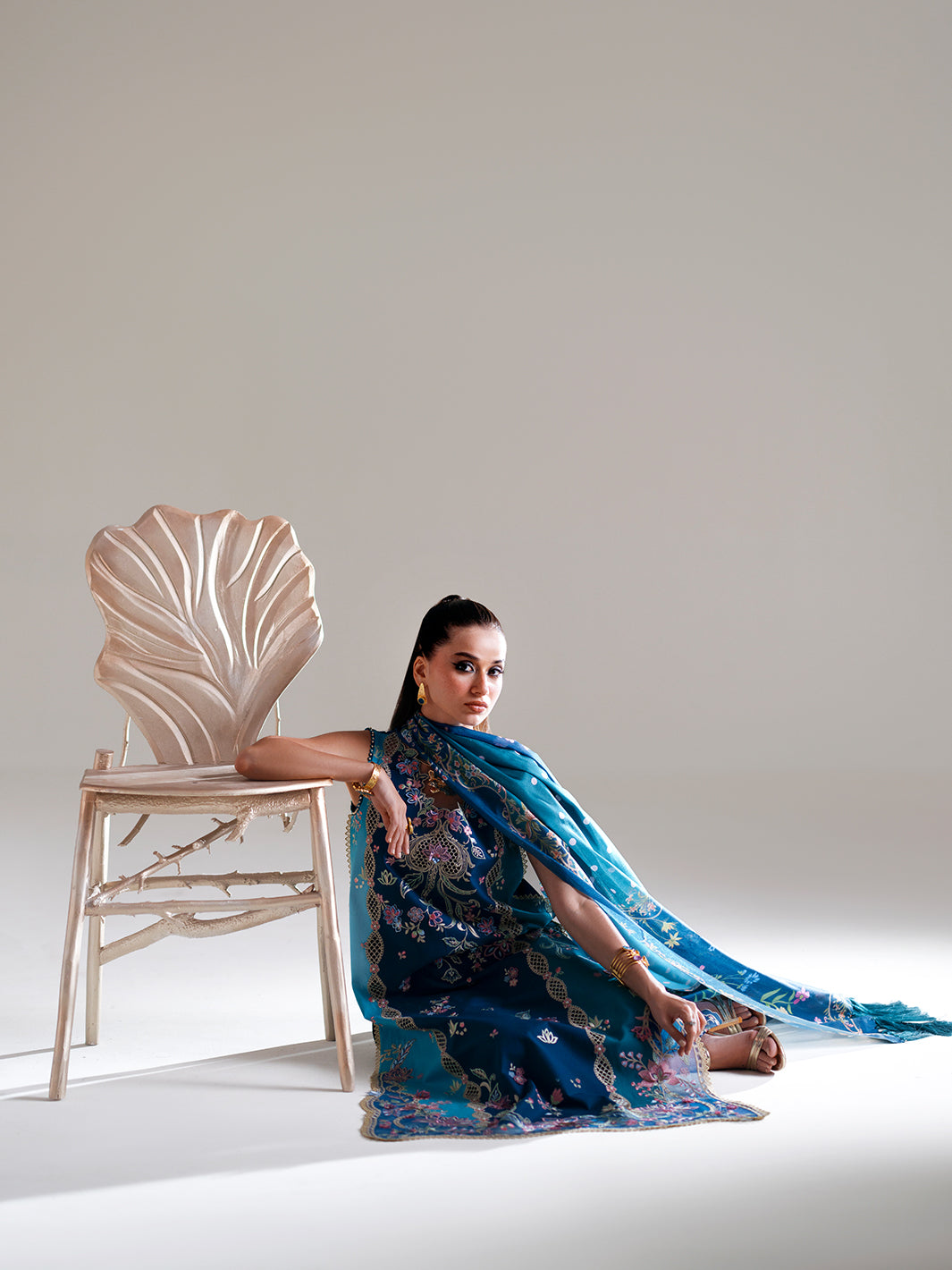 Bin Ilyas | Amour Luxury Lawn 26 | 184-A, image 8