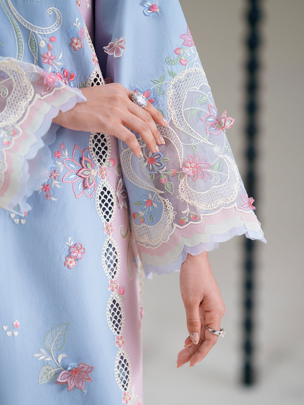 Bin Ilyas | Amour Luxury Lawn 26 | 184-B, image 5