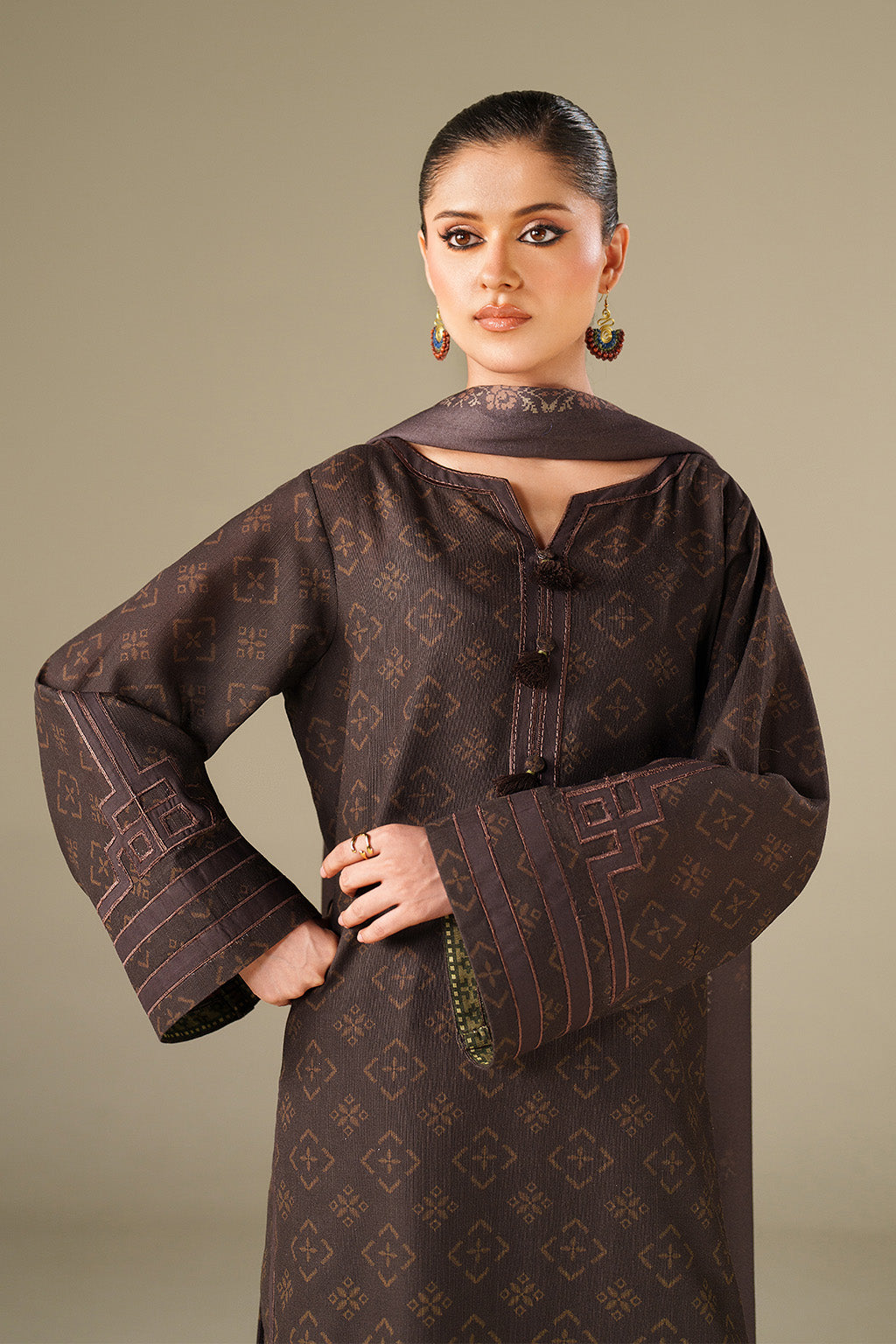 Iznik | Winter Chapter 25 | UE-564 Printed Khaddar, image 6