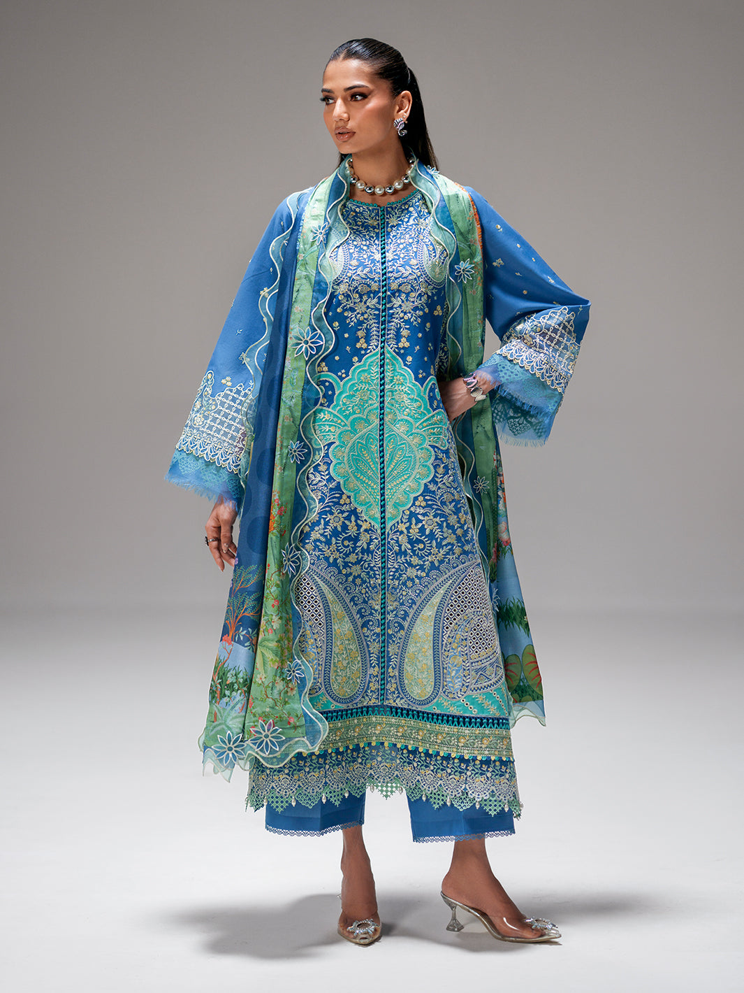 Bin Ilyas | Amour Luxury Lawn 26 |187-A, image 3
