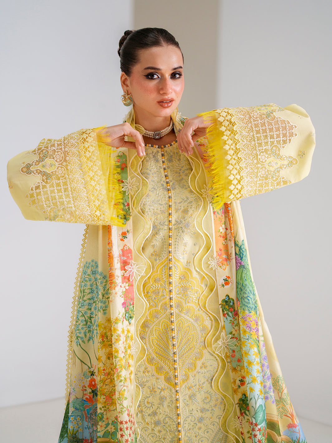Bin Ilyas | Amour Luxury Lawn 26 | 187-B, image 8