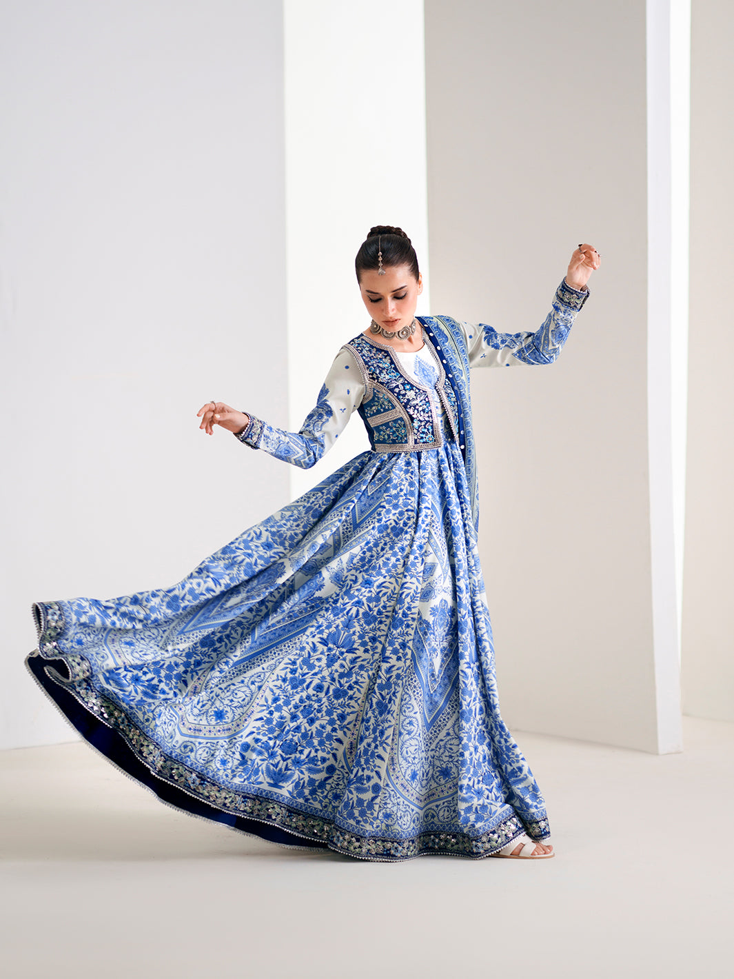 Bin Ilyas | Amour Luxury Lawn 26 | 88-A-6