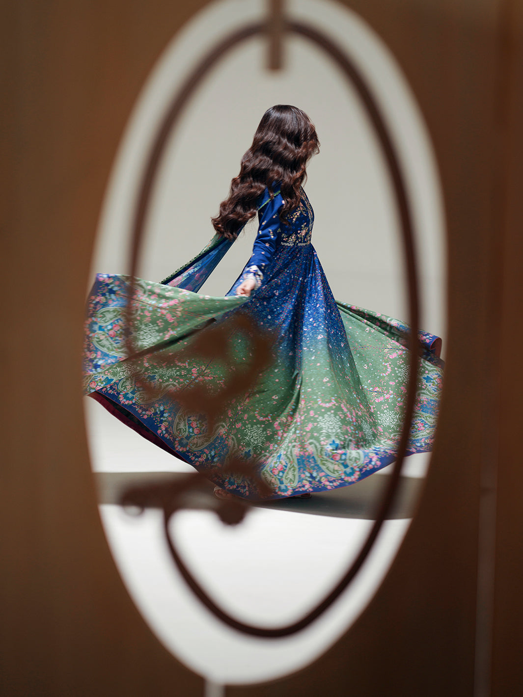 Bin Ilyas | Amour Luxury Lawn 26 | 189-A, image 6