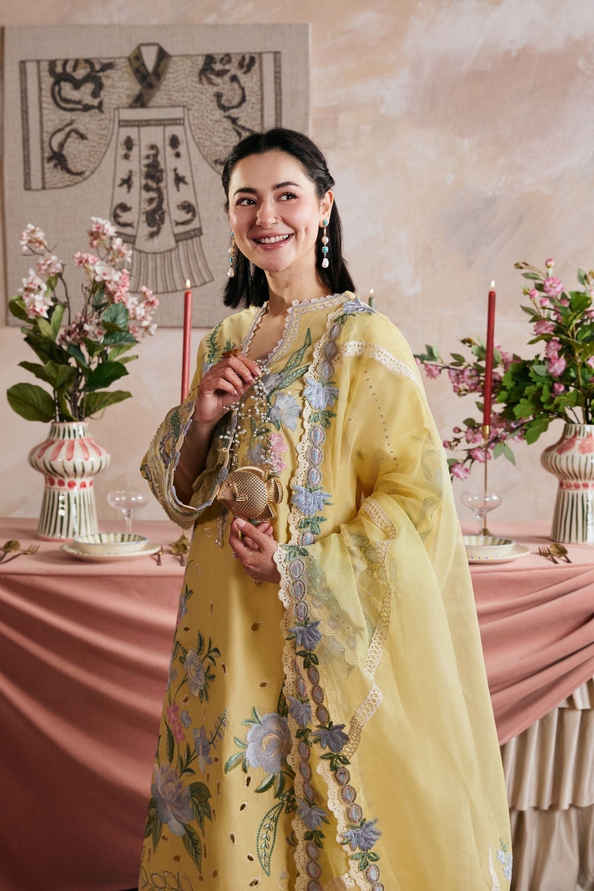Maryam Hussain | Luxury Lawn 26 Vol 2 | Hamna, image 4