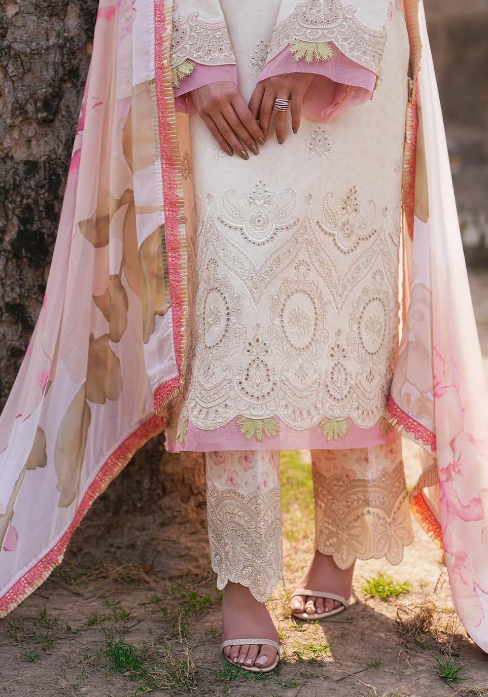 Zarqash | Luxe Lawn 26 | ZQL005-3