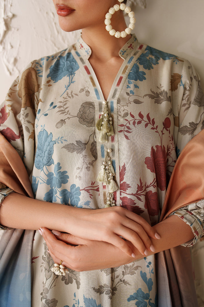 Baroque | Luxury Pret 25 | UF-4300, image 3