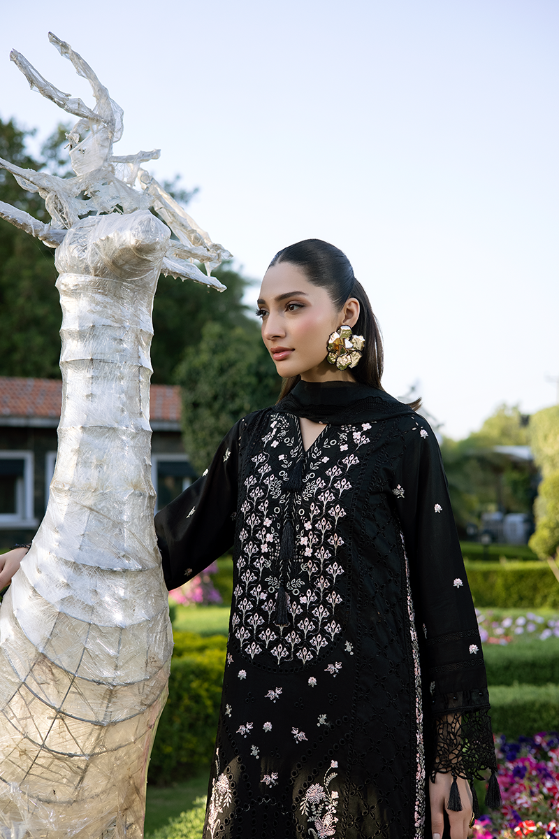 Raeesa Premium | Amani Lawn 26 | AM-008 ZEPHYRA-4