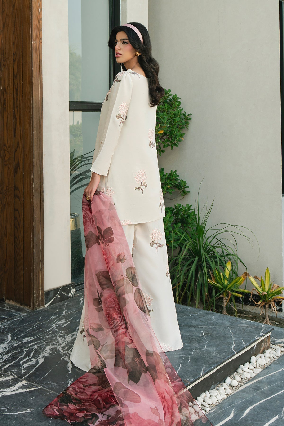 Fahad Hussayn | Lawn Banger | Peony -  Erum Khan Ladies Clothes - Original Designer Dress - House of Maryam
