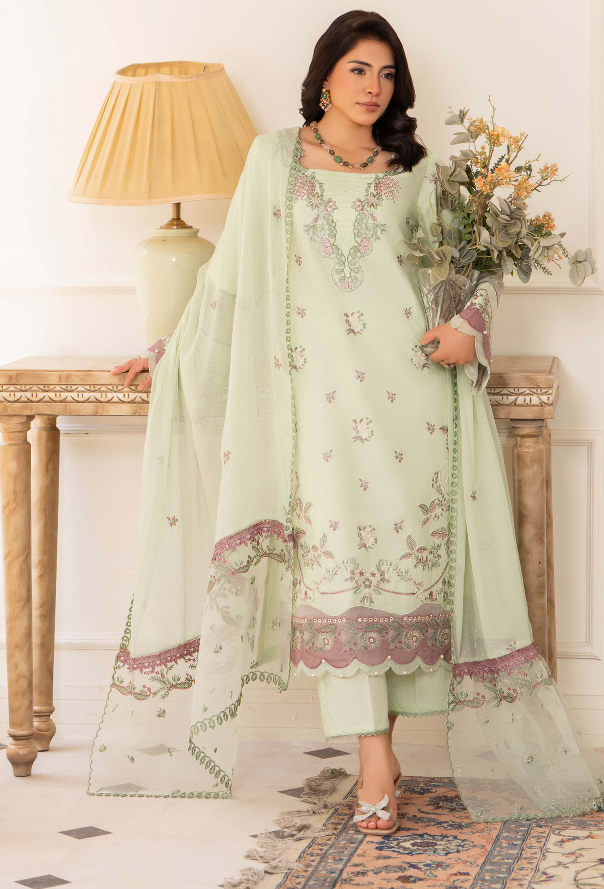 Humdum | Nyra Luxe | Nyra - D09-4