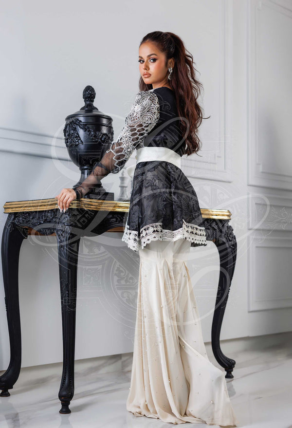 Layla Chatoor | Luxury Pret | Renee, image 2