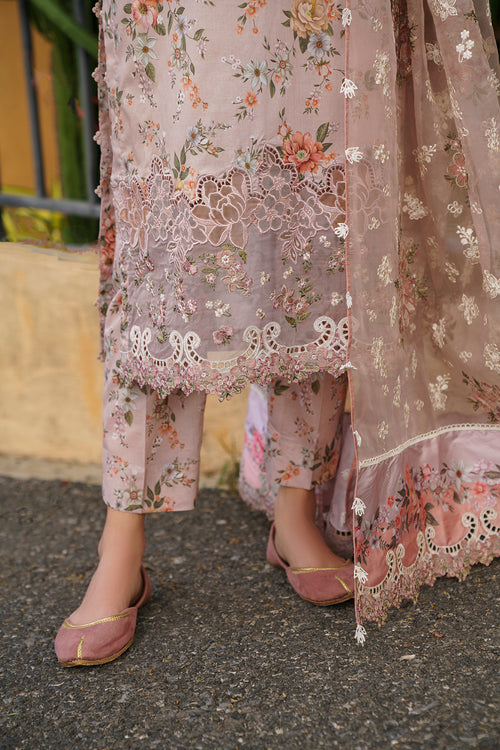 Baroque | Luxury Pret 24 | LAWN UF-585