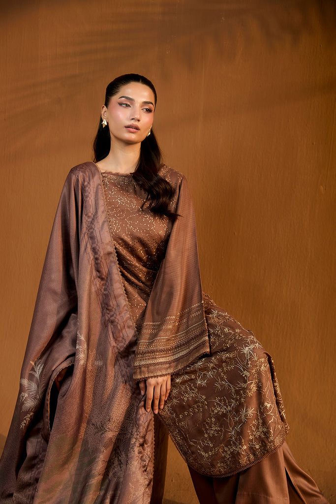 Sobia Nazir | Winter Shawl 25 | Design 1B, image 3