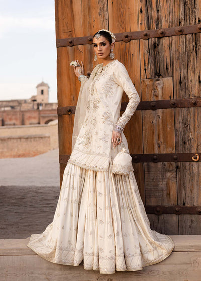 Akbar Aslam | Luxury Formals | Roshaneh