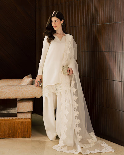 Sadaf Fawad Khan | Eva Luxury Pret 26 | Opaline