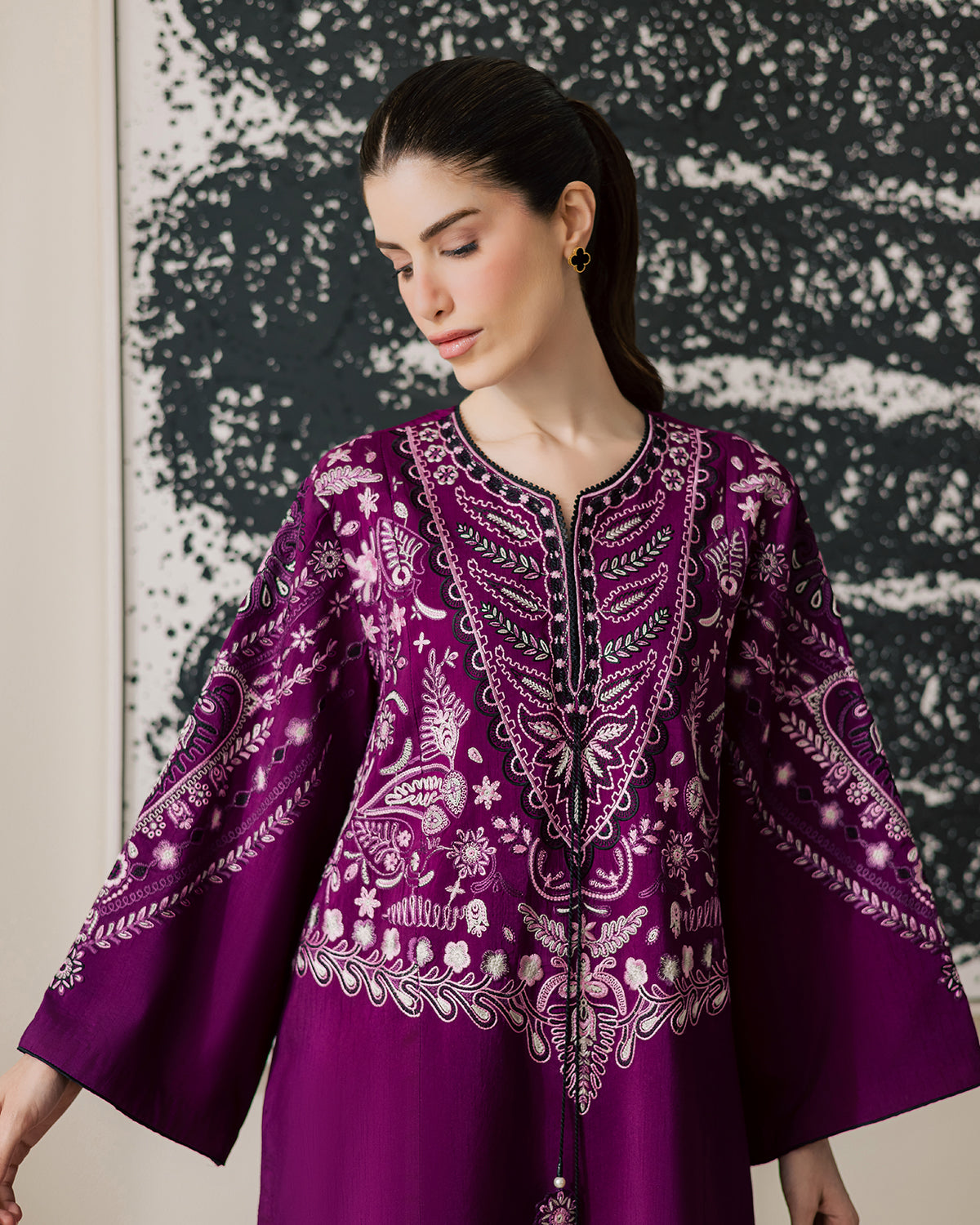 Sadaf Fawad Khan | Eva Luxury Pret 26 | Tyrian, image 4
