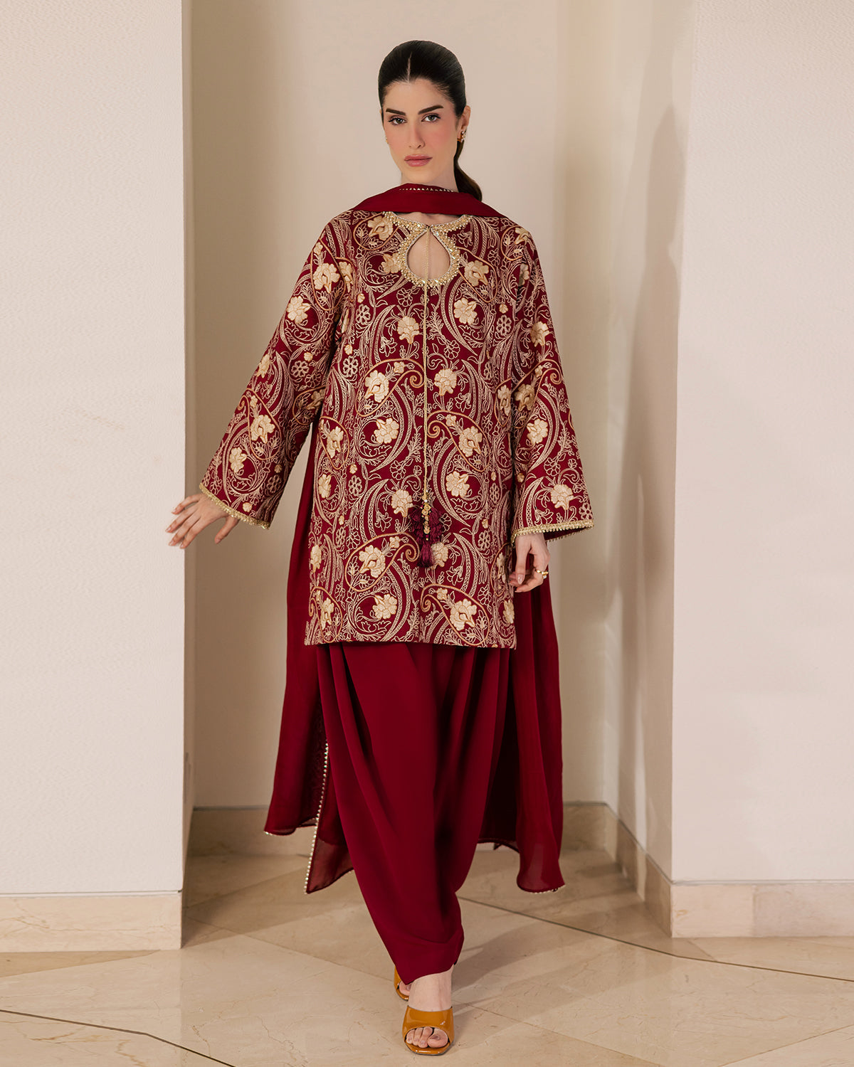 Sadaf Fawad Khan | Eva Luxury Pret 26 | Claret-13