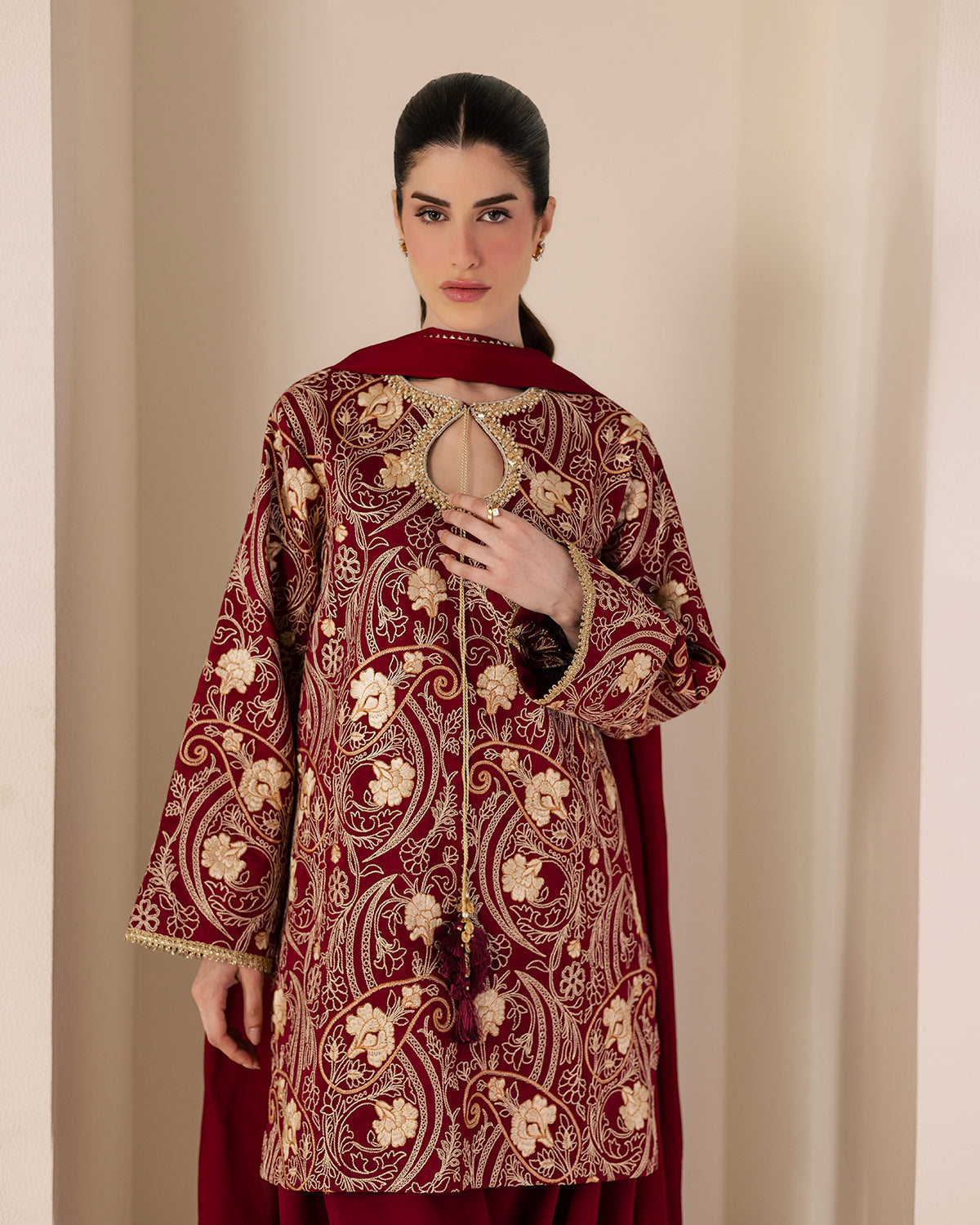 Sadaf Fawad Khan | Eva Luxury Pret 26 | Claret-8