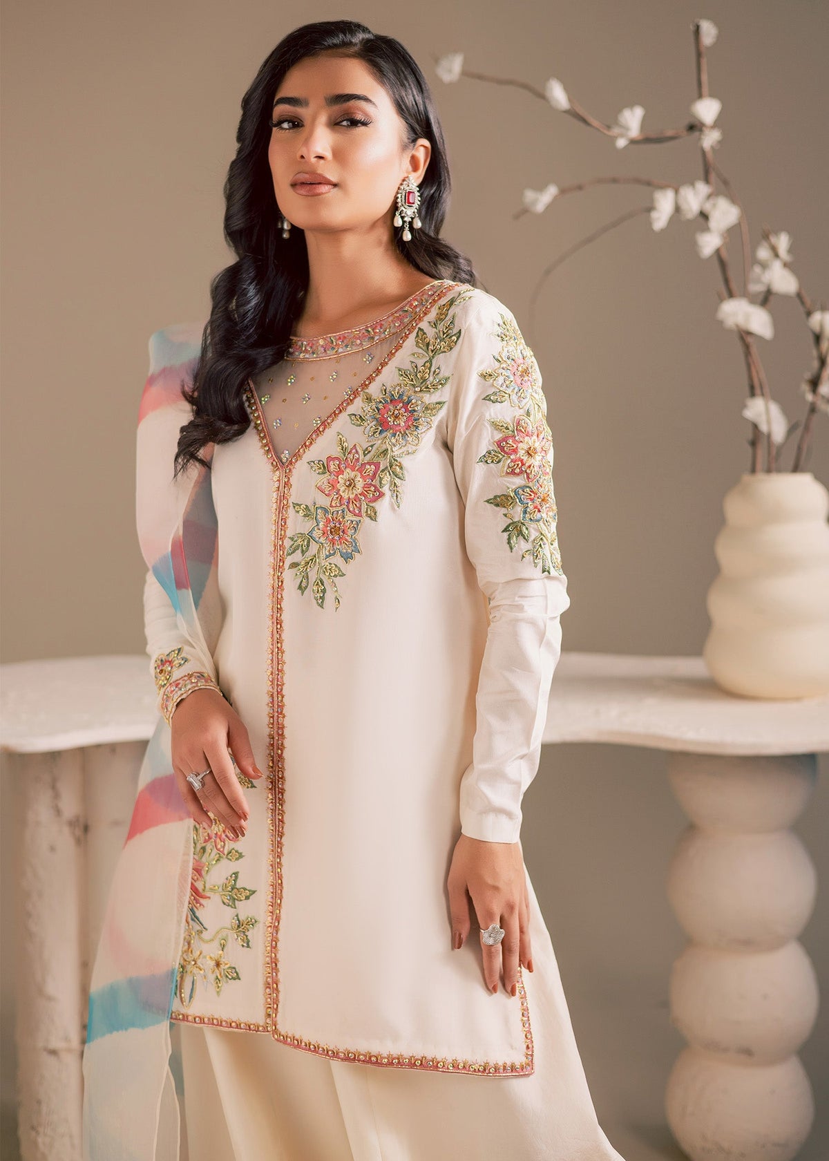 Maria Osama Khan | Noir Bliss Luxury Formals | Pearl Whisper, image 4
