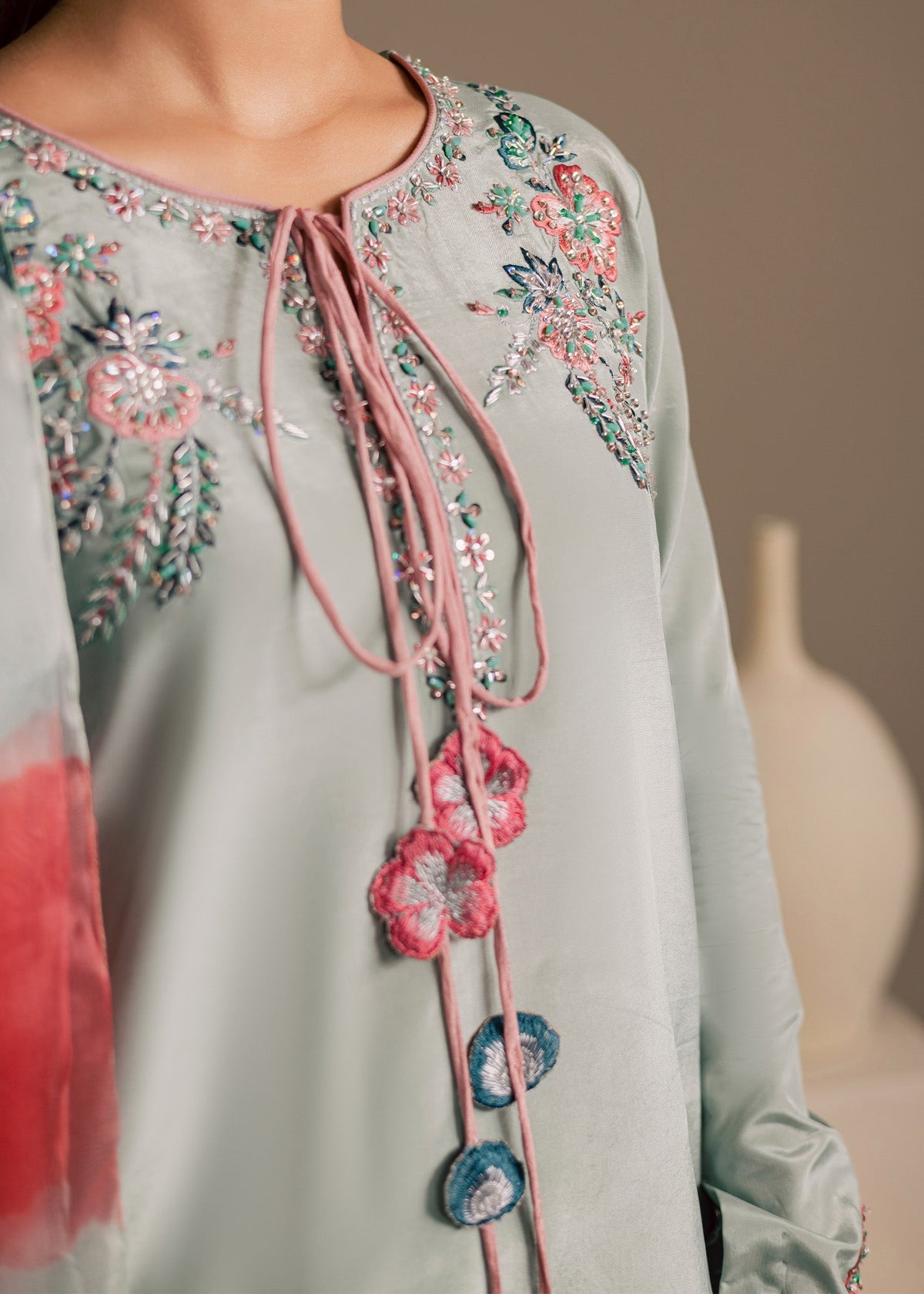 Maria Osama Khan | Noir Bliss Luxury Formals | Ash Mist, image 3