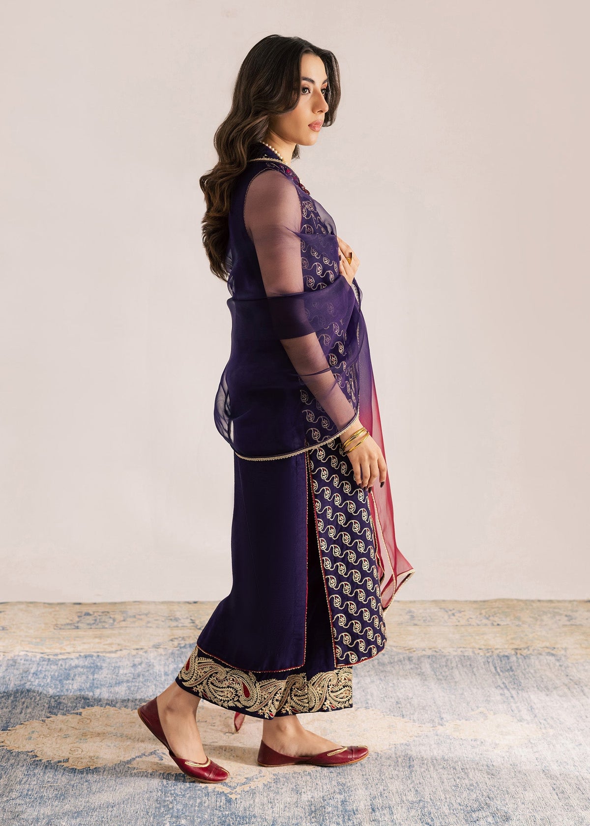 Sadaf Fawad Khan | Silk Luxury Pret 26 | Riham, image 2