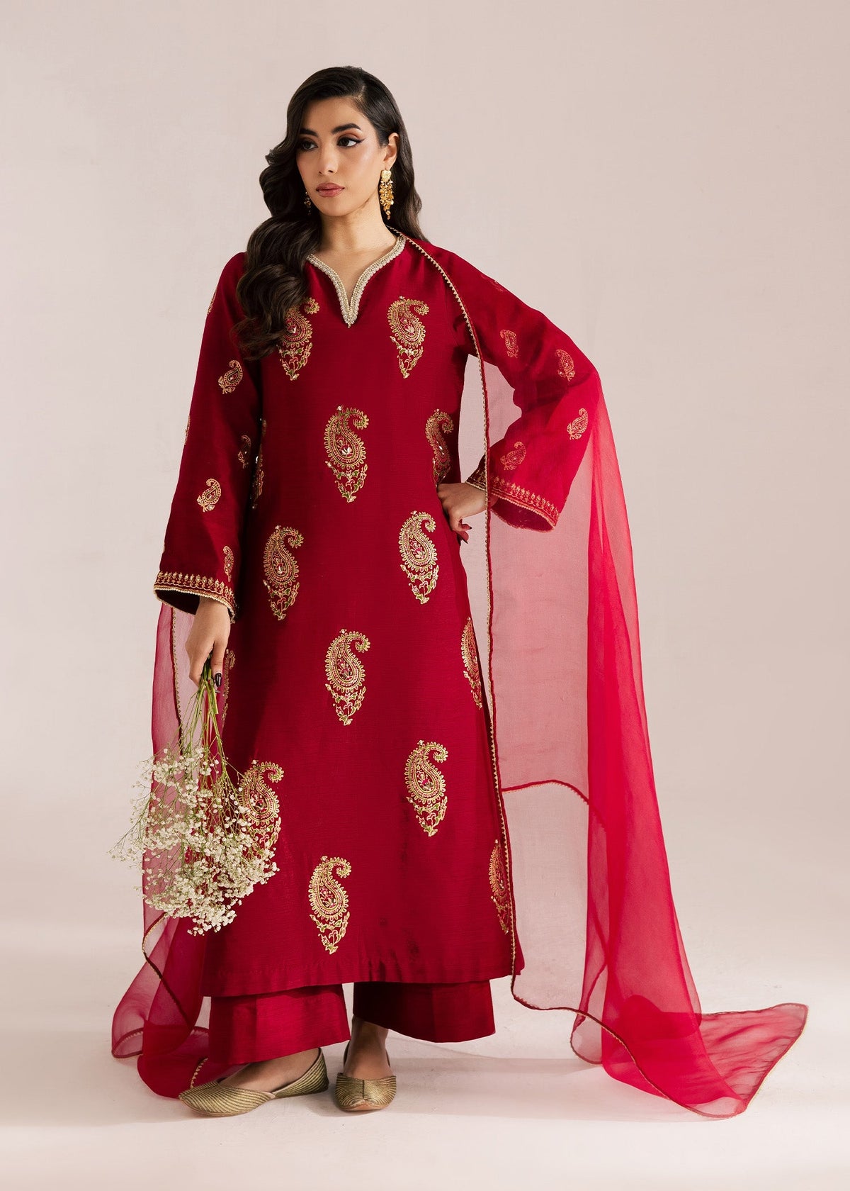 Sadaf Fawad Khan | Silk Luxury Pret 26 | Sera, image 2