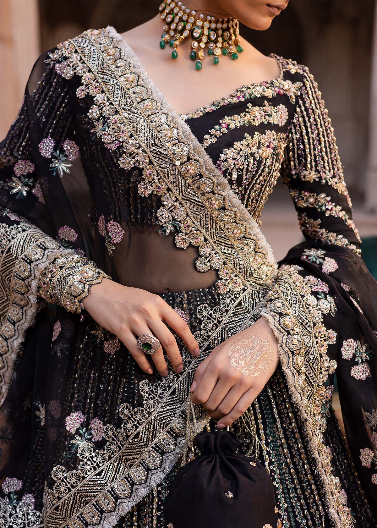 Akbar Aslam Nehaab tussel silk lehenga choli, photo 2
