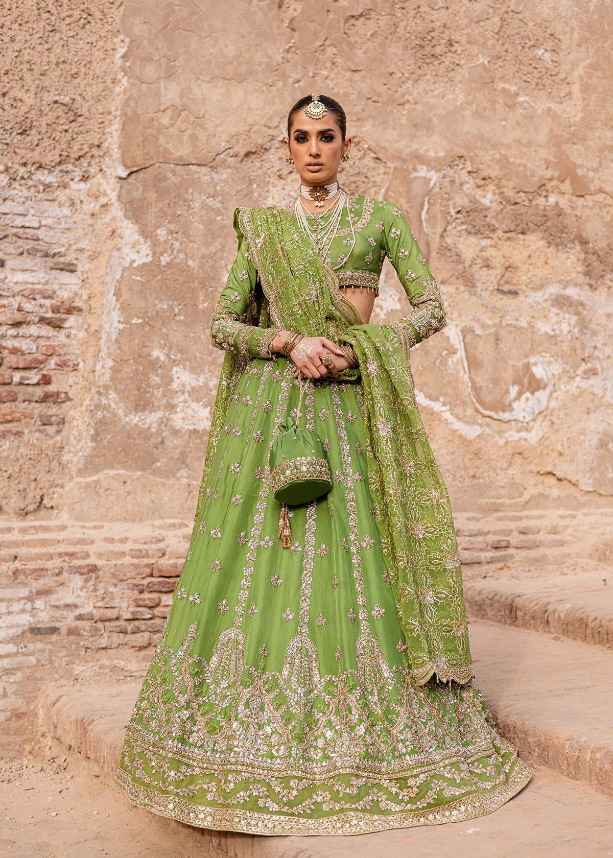 Akbar Aslam | Luxury Formals | Nashmira, image 5