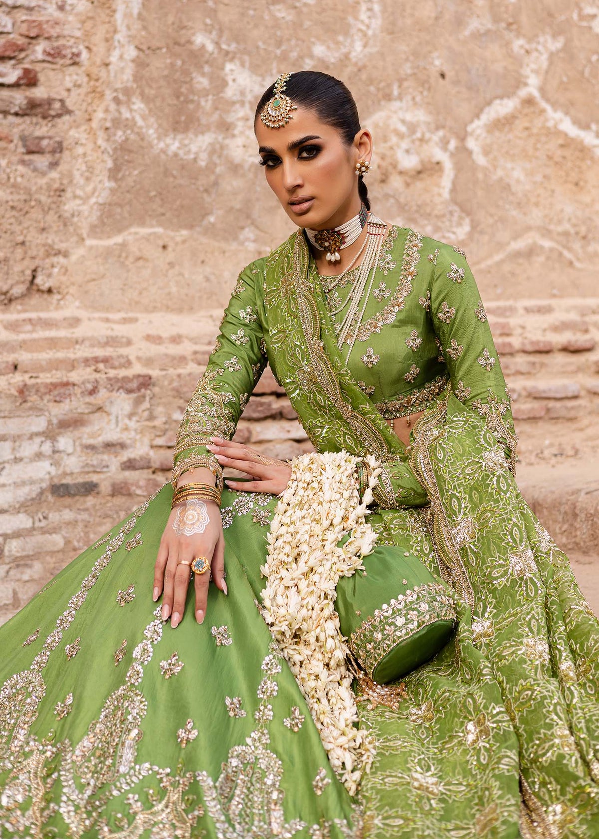 Akbar Aslam | Luxury Formals | Nashmira, image 7