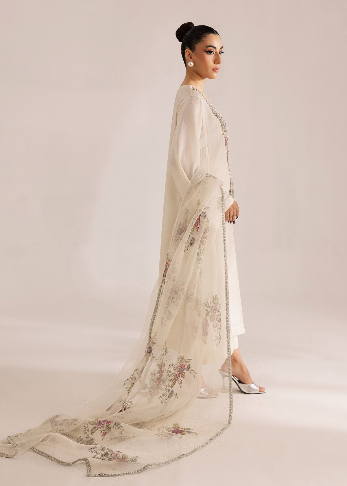 Sadaf Fawad Khan | Silk Luxury Pret 26 | Mahveen-5